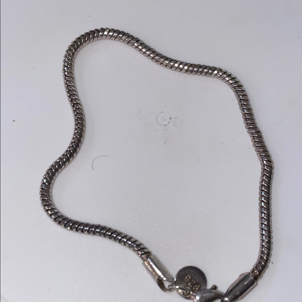 Elegant Silver Chain Bracelet